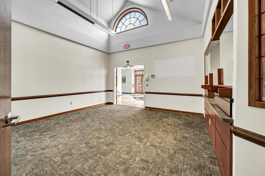 More Photos Of 48 Route 6, Yorktown Heights Medical For Sale