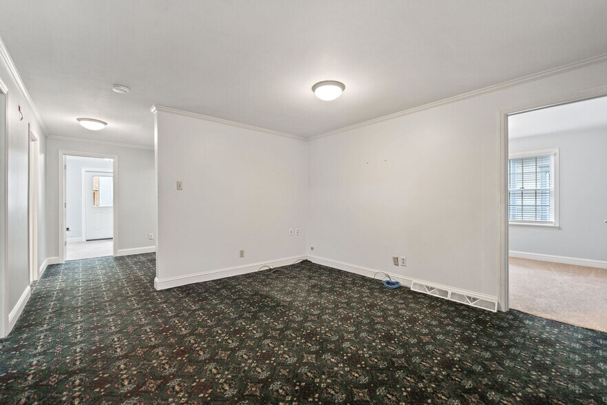 More Photos Of 396 4th St, Beaver Office Residential For Sale