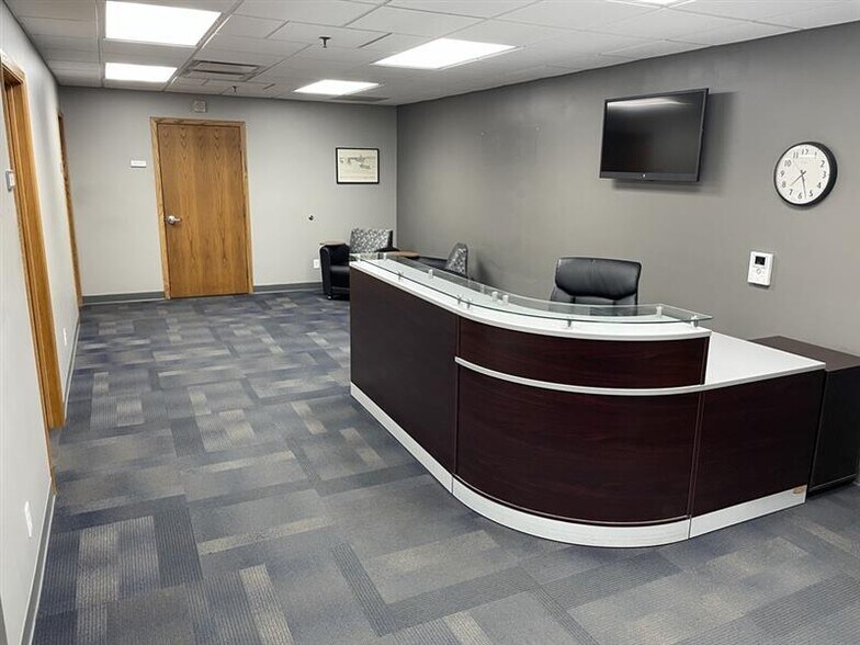 More Photos Of 5752 Industrial Park Rd, Winona Manufacturing For Lease