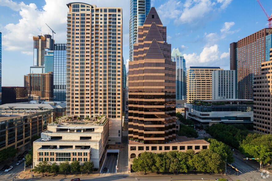 More Photos Of 100 Congress Ave, Austin Office For Lease