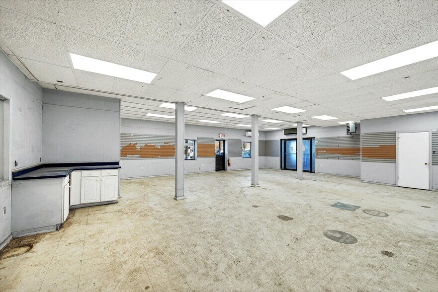 More Photos Of 2681 New York 17M, Goshen Unknown For Lease