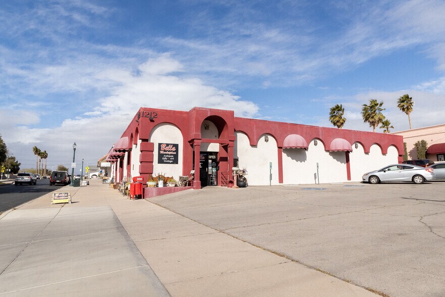 More Photos Of 1212 Wyoming St, Boulder City Storefront Retail Residential For Sale