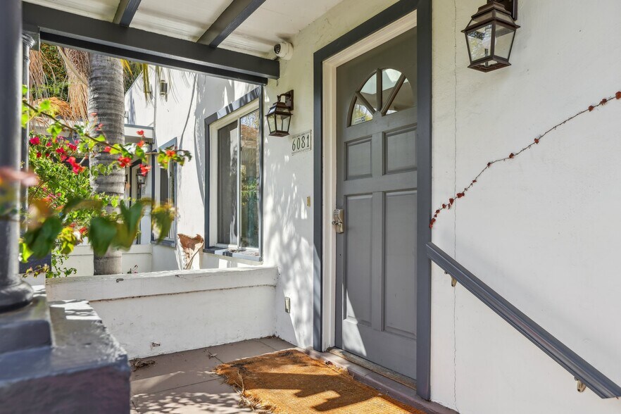 More Photos Of 6082 Selma Ave, Los Angeles Rehabilitation Center For Lease