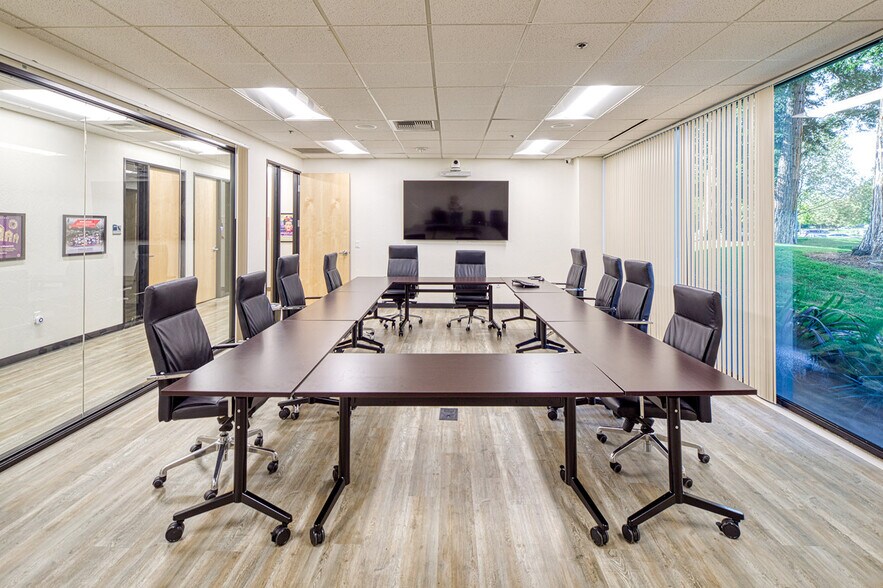 More Photos Of 3900 Lennane Dr, Sacramento Office For Sale