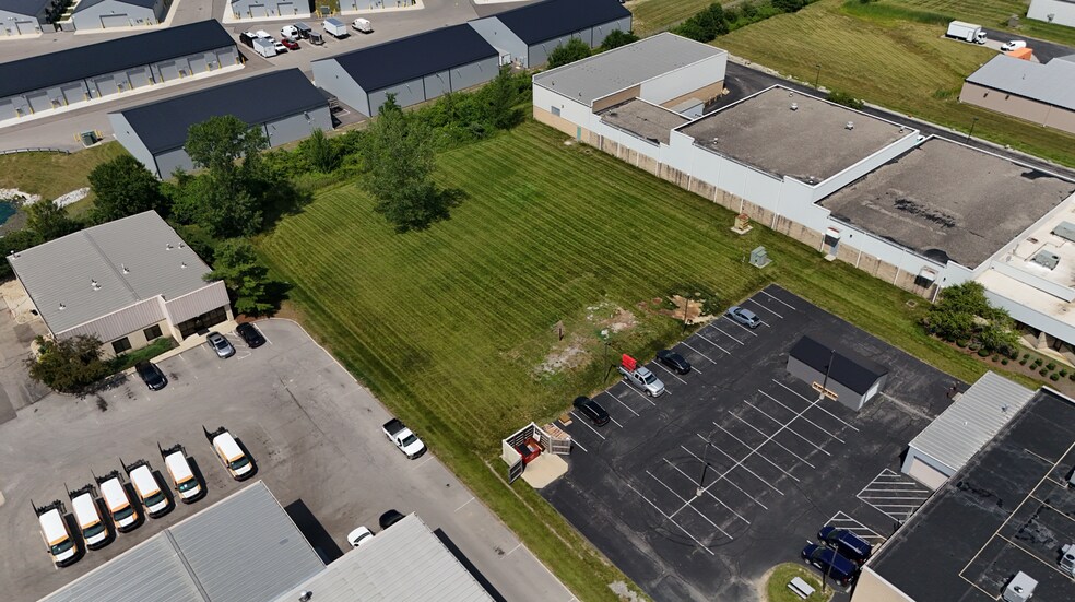 Primary Photo Of 7790 N Central Dr, Lewis Center Warehouse For Lease