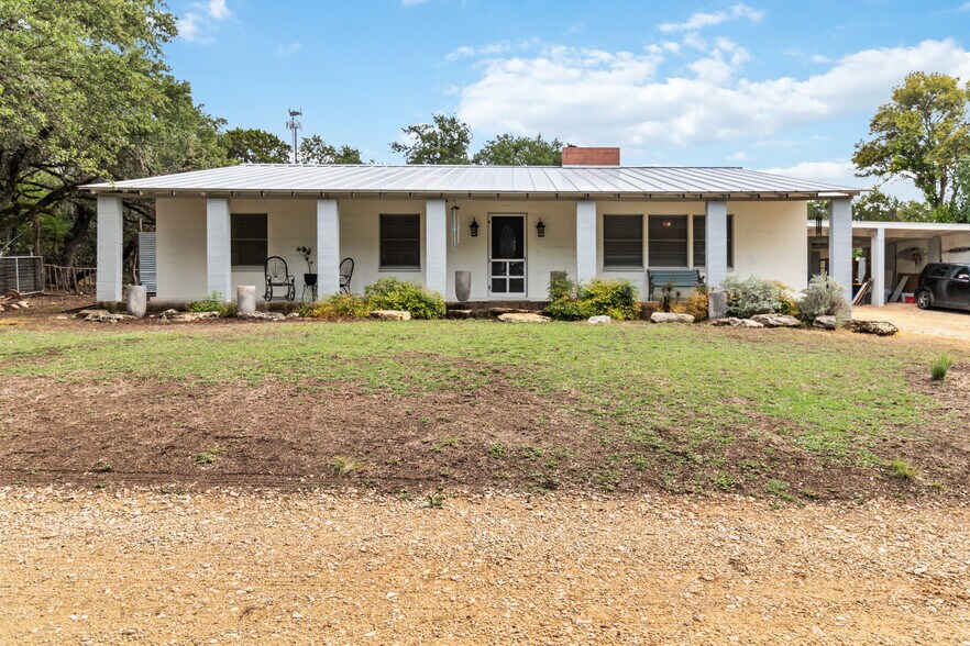 More Photos Of 31604 Rice Rd, Bulverde Flex For Sale