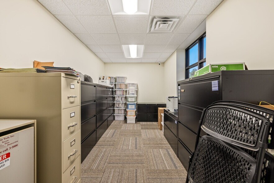 More Photos Of 1441 I-45 Hwy, Conroe Medical For Sale