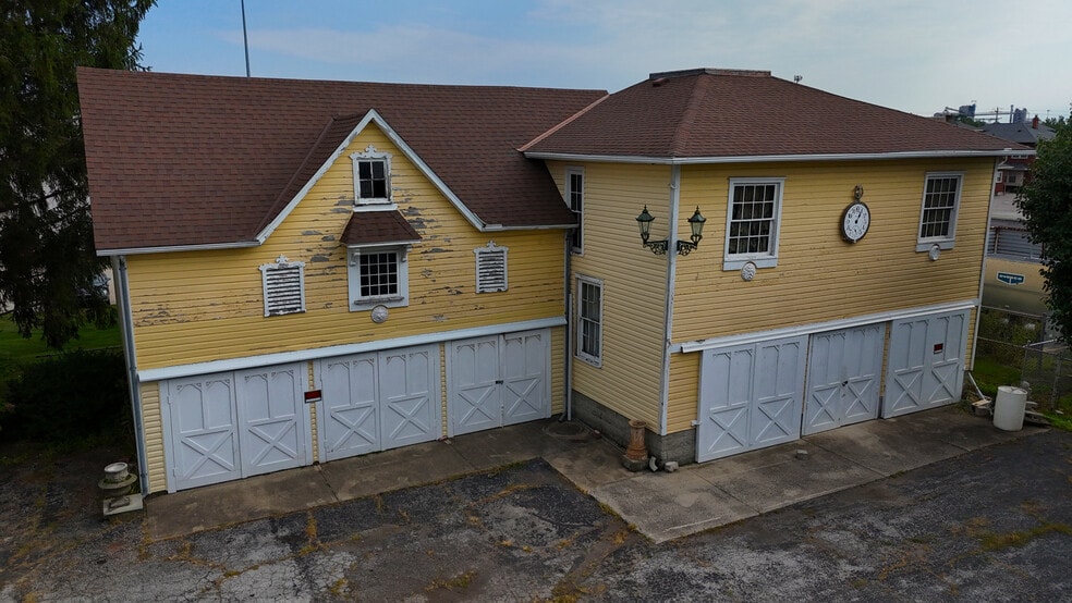 More Photos Of 364 E Church St, Marion Multifamily For Sale