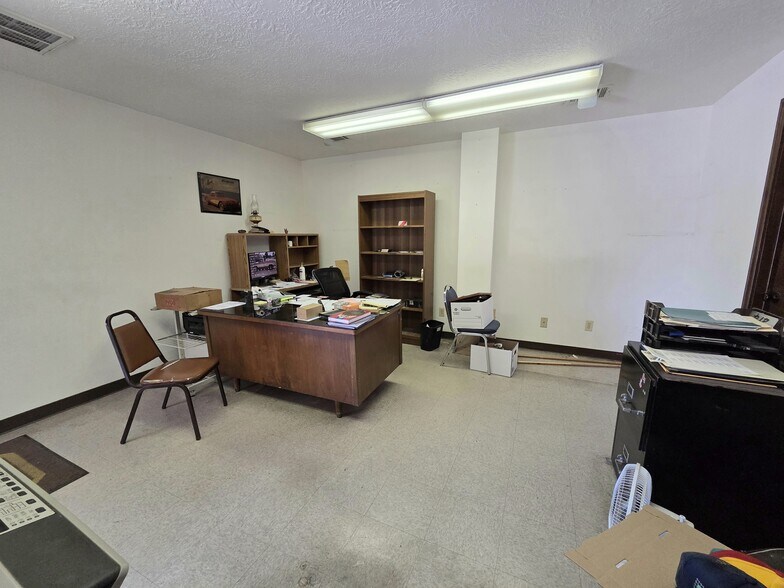 More Photos Of 1410 FM 2854 Rd, Conroe Industrial For Lease