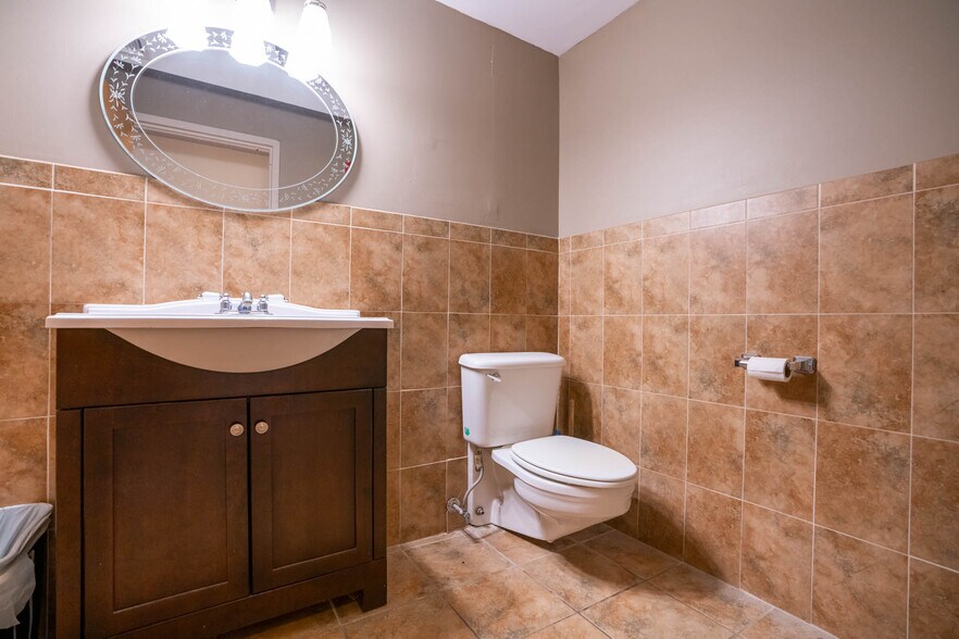 More Photos Of 99 Lafayette Ave, White Plains Light Manufacturing For Sale