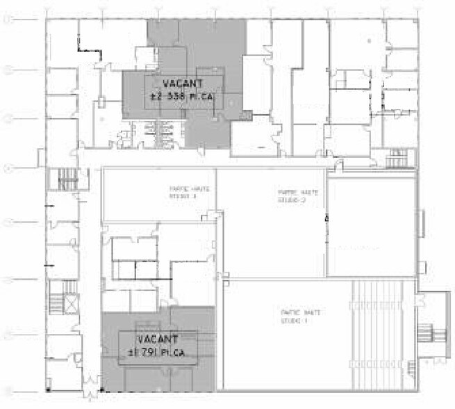 More Photos Of 3330 Rue King O, Sherbrooke Office For Sale