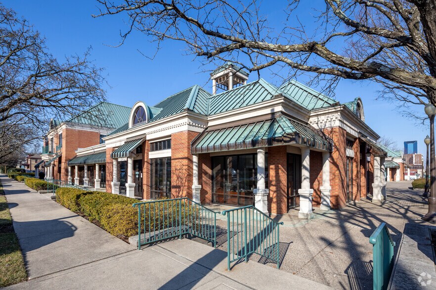 More Photos Of 444 E Main St, Lexington Office For Lease