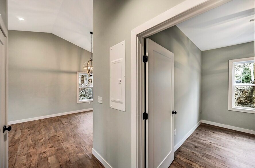 More Photos Of 627-629 Prescott ave, Scranton Multifamily For Sale