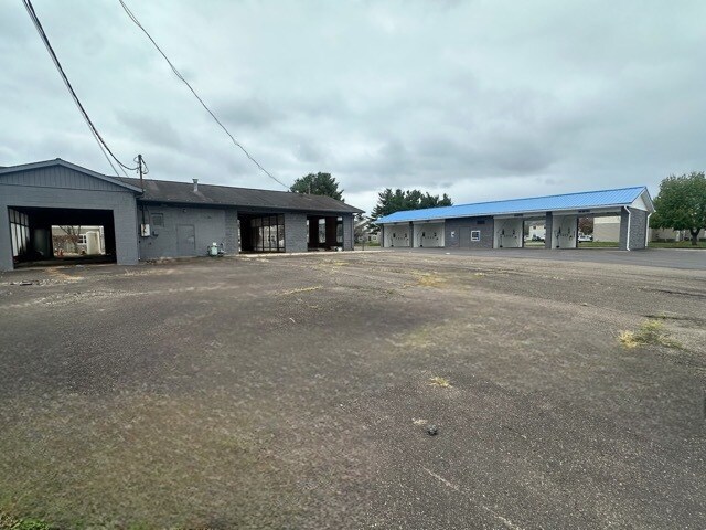 More Photos Of 212 S Poplar St, Berwick Carwash For Sale