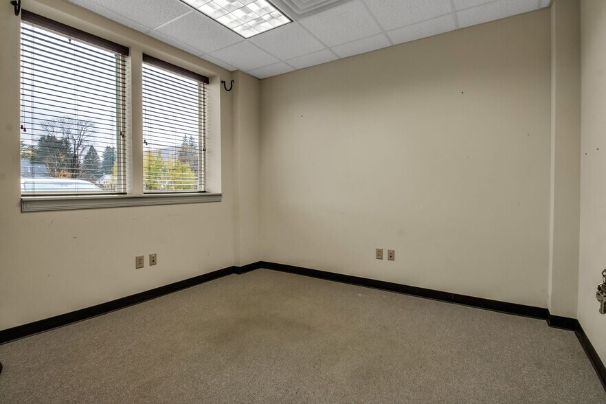 More Photos Of 2-85 Bristol Ln, Ellicottville General Retail For Sale