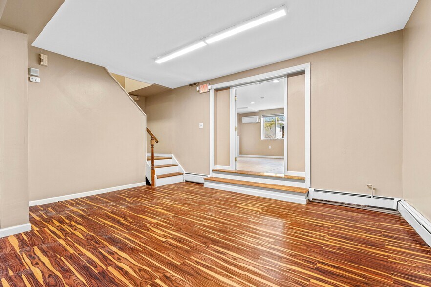 More Photos Of 100 S Main St, New City Storefront Retail Residential For Lease