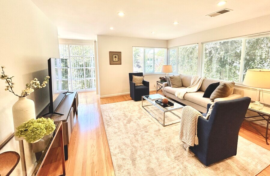 More Photos Of 352 Waverly St, Menlo Park Apartments For Sale