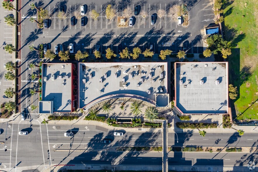 More Photos Of 1127-1131 S Fremont Ave, Alhambra Storefront For Lease