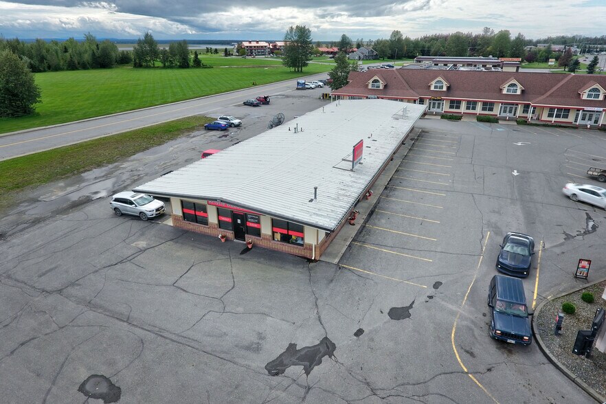 More Photos Of 10735 Kenai Spur Hwy, Kenai Office For Sale