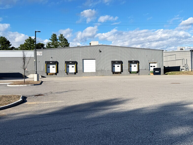 More Photos Of 19-27 Terrill Park Dr, Concord Warehouse For Lease