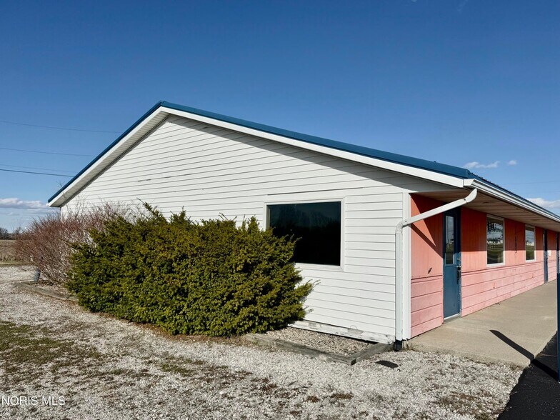 More Photos Of 13805 State Route 107, Montpelier Freestanding For Sale