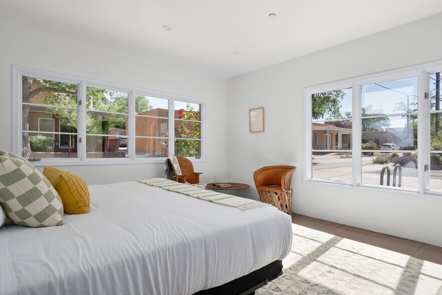 More Photos Of 310 Johnson St, Santa Fe Specialty For Sale