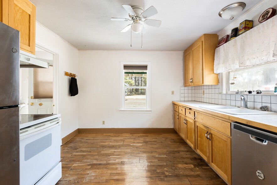 More Photos Of 35350 State Highway 36 E, Paynes Creek Land For Sale