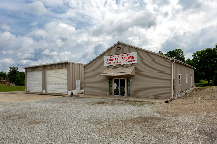 More Photos Of 62190 Bailey Rd, Barnesville Freestanding For Sale