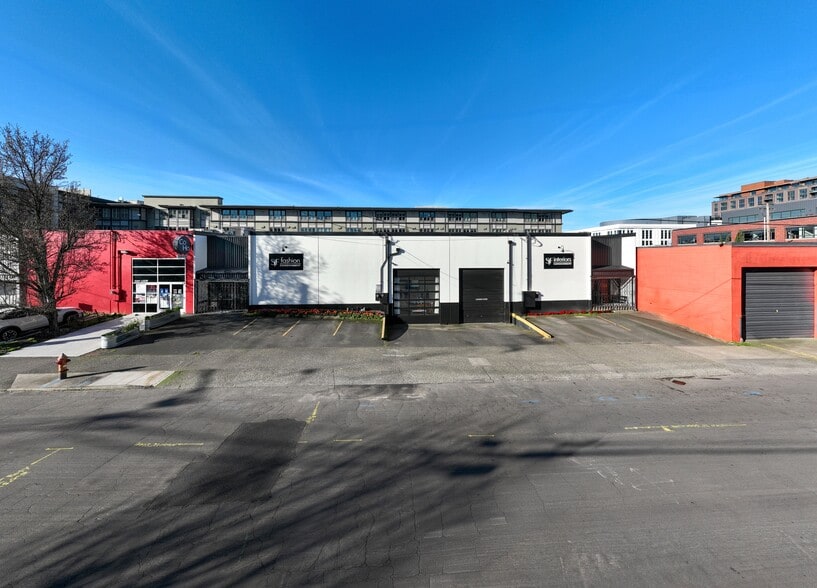 More Photos Of 2237-2249 NW Raleigh St, Portland Warehouse For Sale
