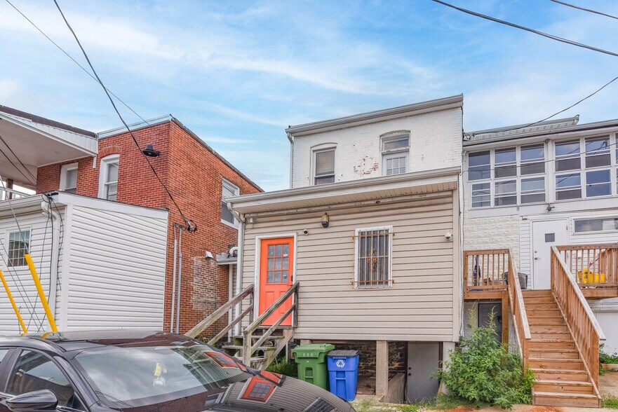 More Photos Of 3545 Chestnut Ave, Baltimore Office For Sale