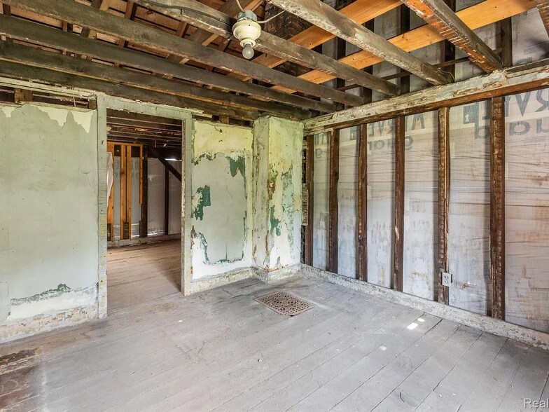 More Photos Of 1430 6th St, Detroit Apartments For Sale