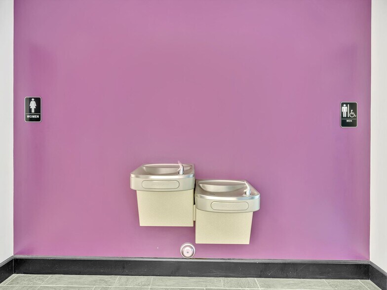 More Photos Of 2200 N University Dr, Sunrise Warehouse For Sale