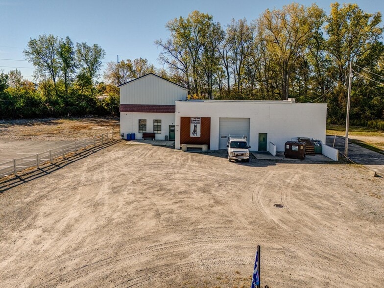 More Photos Of 322 Illinois Ave, Maumee Warehouse For Sale