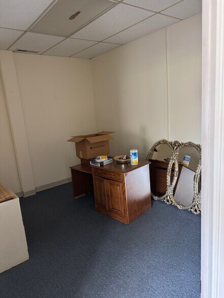 More Photos Of 25367 Lankford Hwy, Onley Light Distribution For Lease