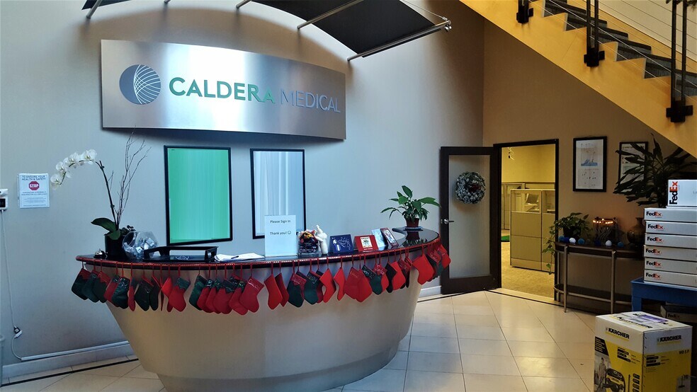 More Photos Of 5171 Clareton Dr, Agoura Hills Research And Development For Lease