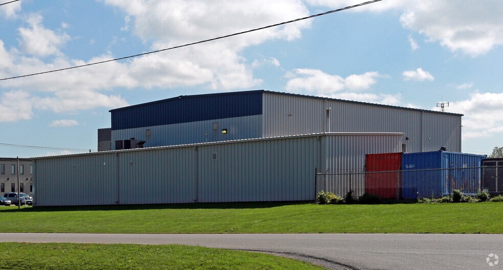 More Photos Of 2 Keefer Rd, St Catharines Industrial For Sale