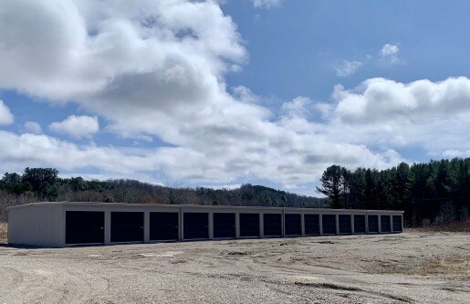 More Photos Of 7338-7344 E Duck Lake Rd, Lake Leelanau Self Storage For Sale