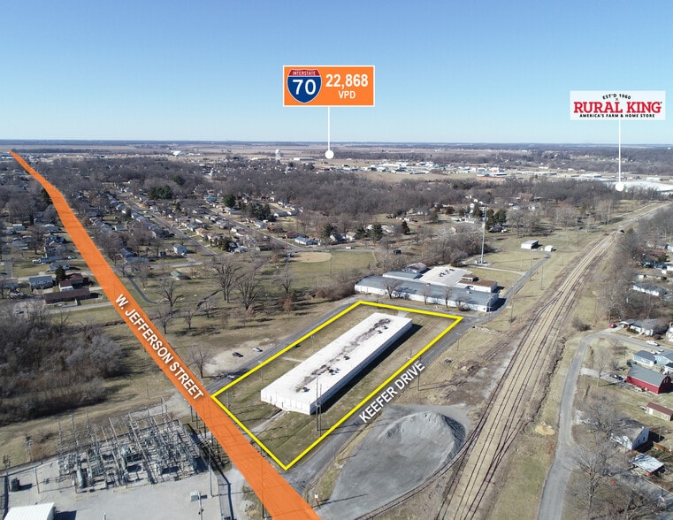 More Photos Of 1015 W Jefferson St, Vandalia Warehouse For Sale