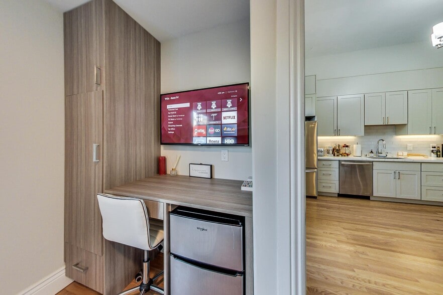 More Photos Of 751 Capp st, San Francisco Apartments For Sale