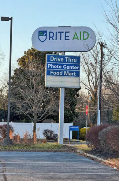 More Photos Of 970 N Main Rd, Vineland Drugstore For Sale