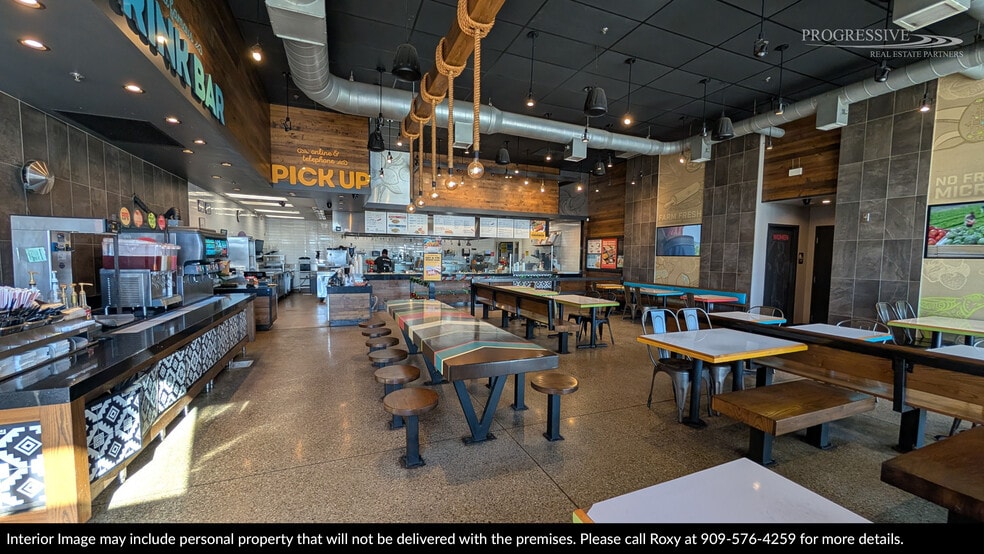 More Photos Of 1046 W Gladstone St, San Dimas General Retail For Lease