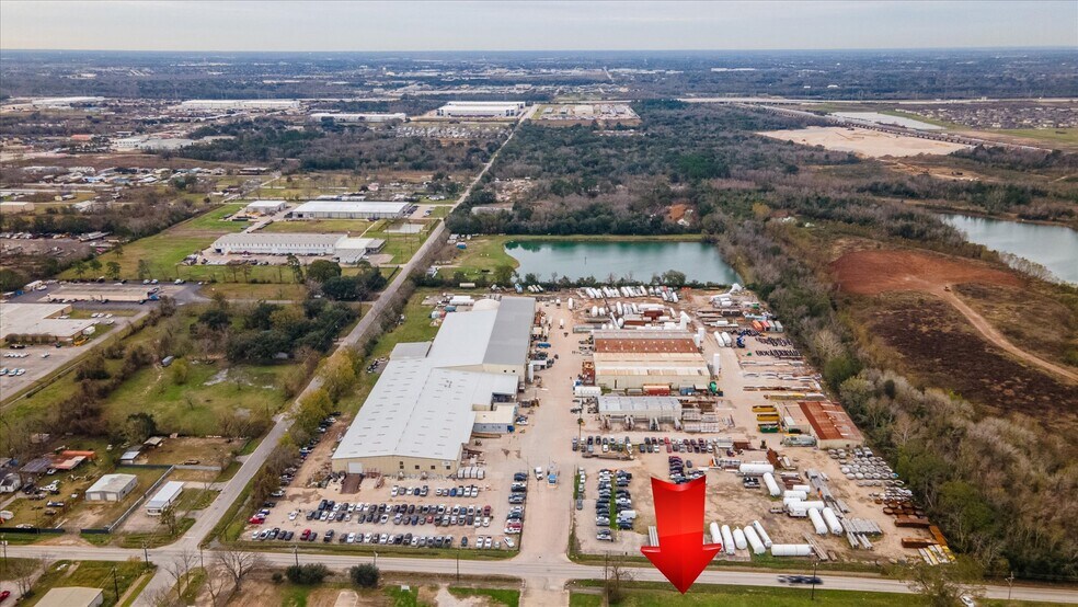 More Photos Of 7117 Almeda Genoa Rd, Houston Land For Sale