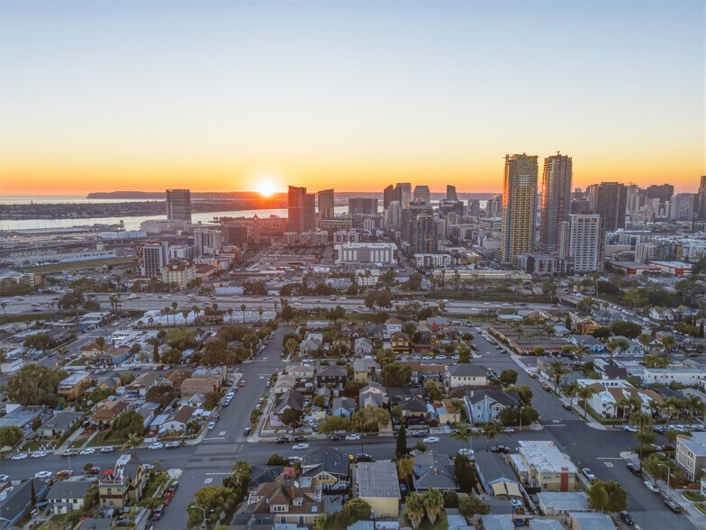 More Photos Of 215-221 20th St, San Diego Apartments For Sale