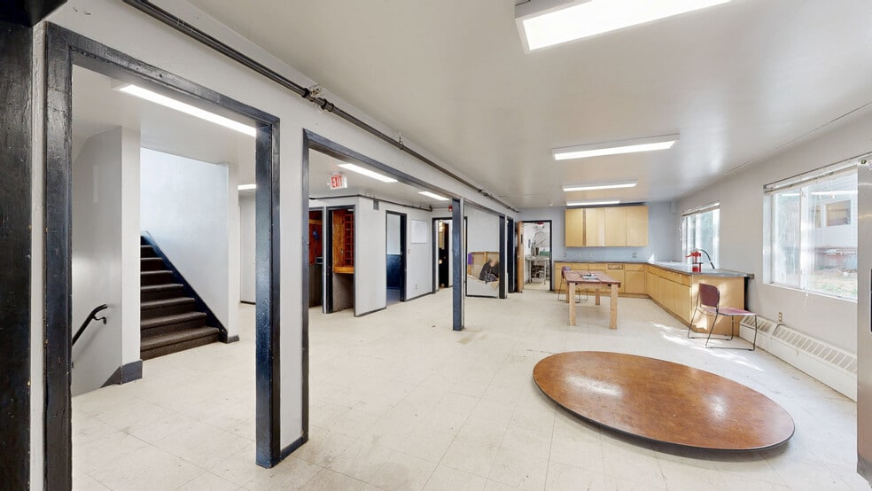 More Photos Of 700 NE California St, Pullman Apartments For Sale