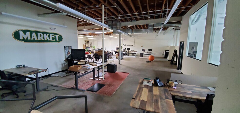 More Photos Of 1288-1298 S Broadway, Denver Storefront For Lease