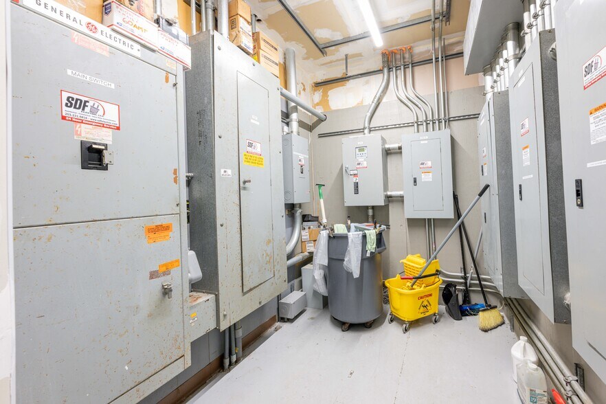 More Photos Of 128 Long Hill Cross Rd, Shelton Manufacturing For Sale