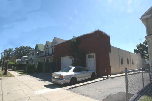 More Photos Of 34 Baxter Ave, Stamford Warehouse For Sale