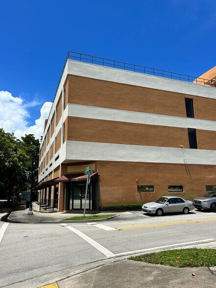 More Photos Of 1801 Coral Way, Miami Medical For Lease