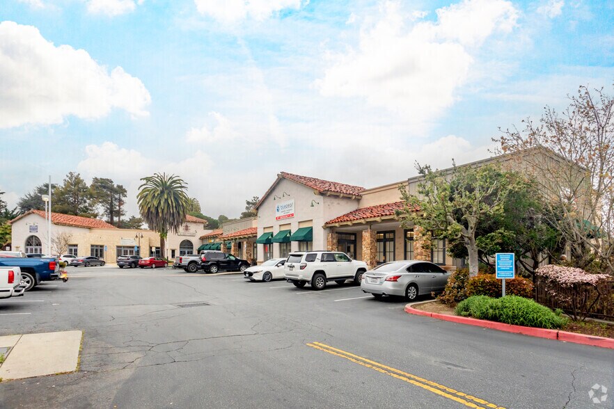 More Photos Of 451-465 Canyon del Rey Blvd, Del Rey Oaks General Retail For Sale
