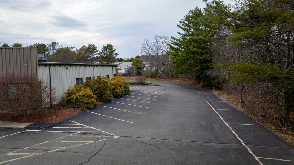 More Photos Of 4 Industrial Pky, Brunswick Industrial For Sale